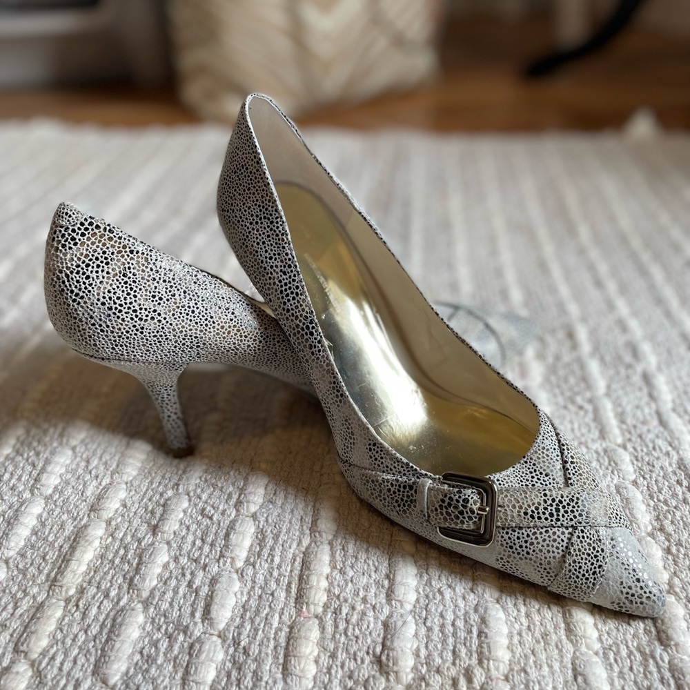 INC concept kitten heels
